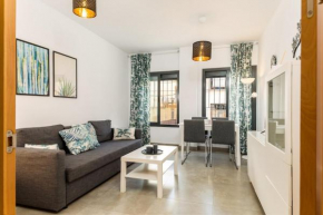 C54 - Homey Apartment 2 Bedroom in Town